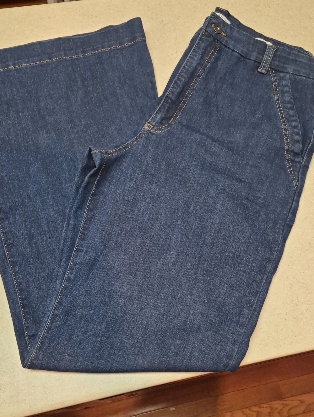Sofia Jeans by Sofia Vergara "Trouser Flare" Blue Jeans - Size 14
